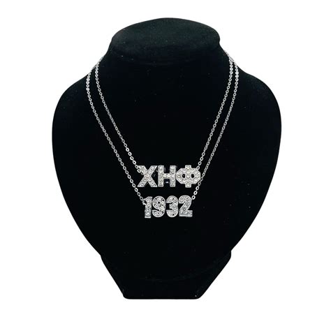 The 1932 Necklaces 